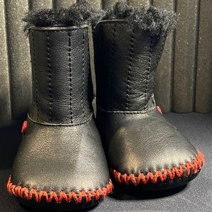 Ugg Star Wars Boots Infant Size 2/3